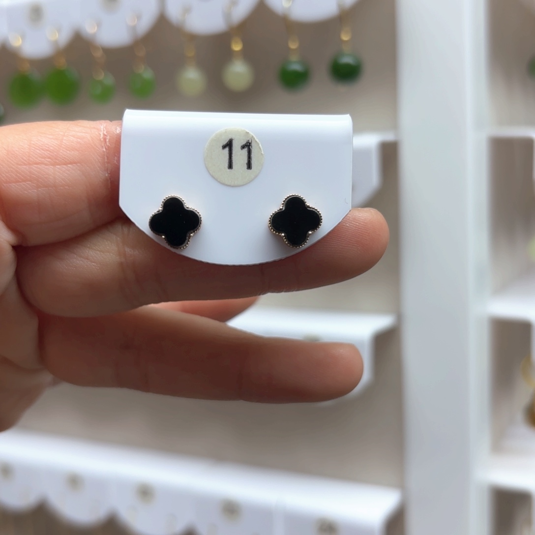 和田玉耳饰18K金镶嵌