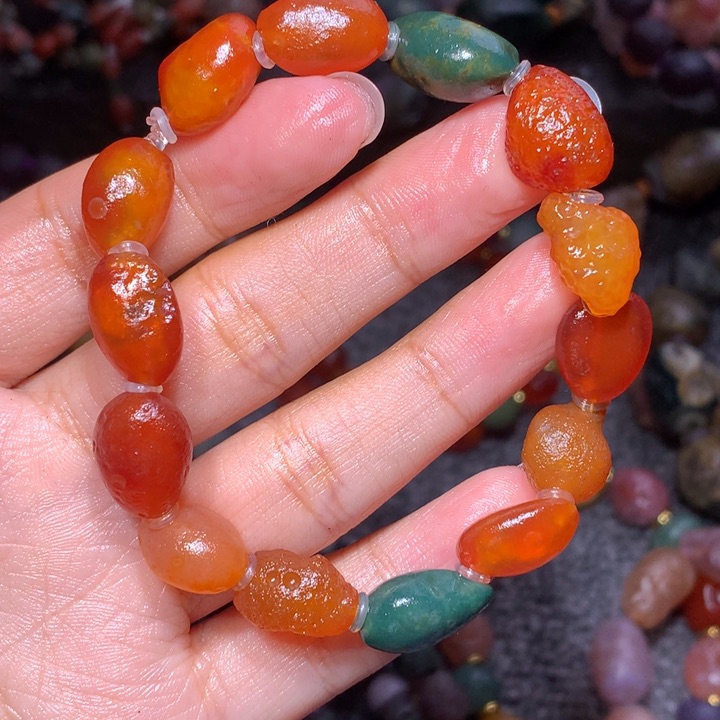 玛瑙/玉髓未镶嵌珠宝半成品?***桃