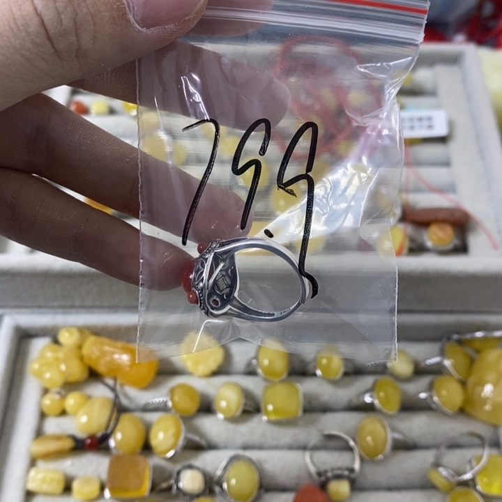 蜜蜡裸石银S925镶嵌戒指