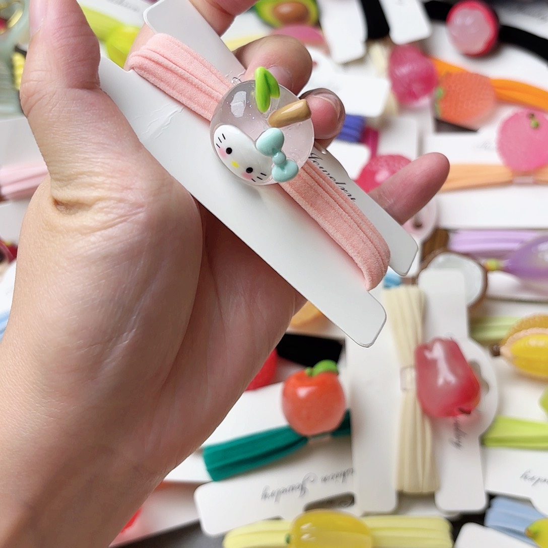 布艺非金属夜光粉色苹果发绳