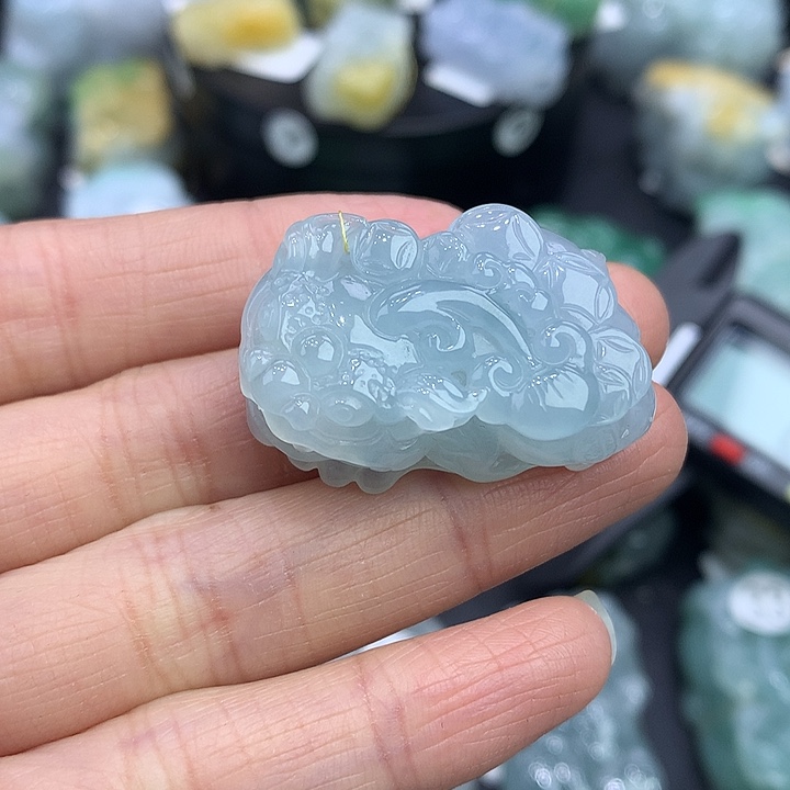 翡翠未镶嵌颈饰天然缅甸A货翡翠貔貅吊坠