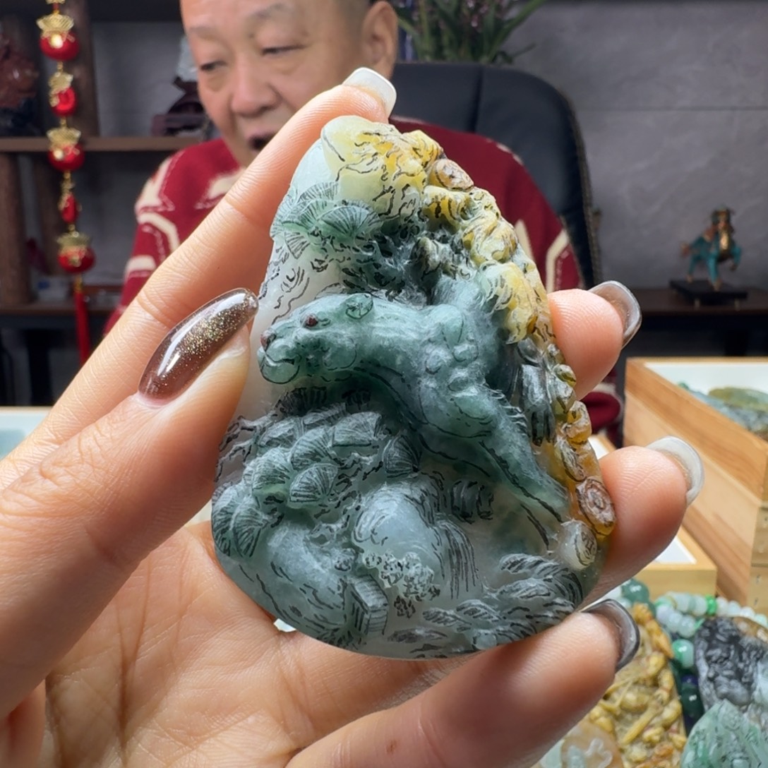 无***～定制翡翠未镶嵌一叶暴富