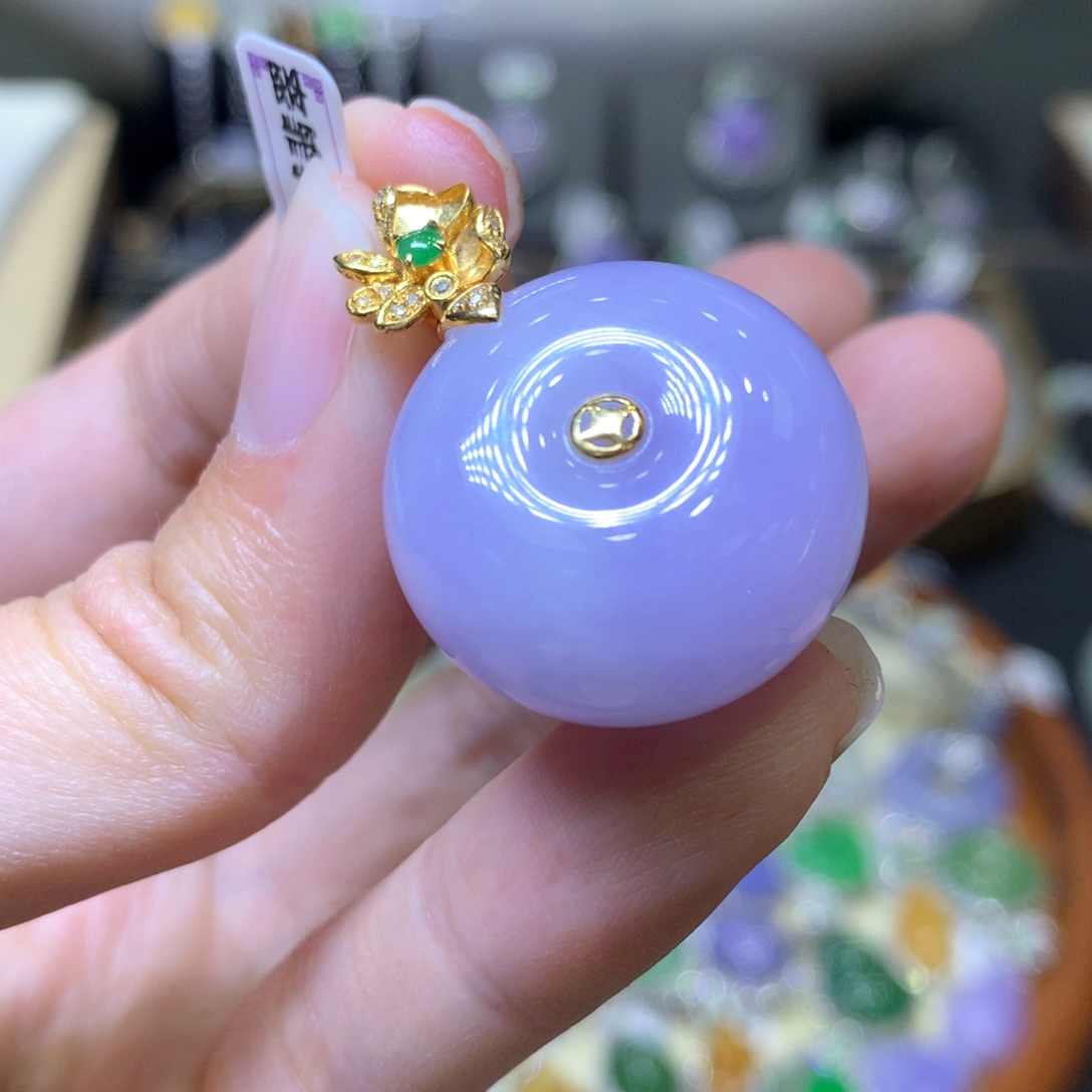 【闪购商品】翡翠颈饰18K金镶嵌翡翠吊坠项链