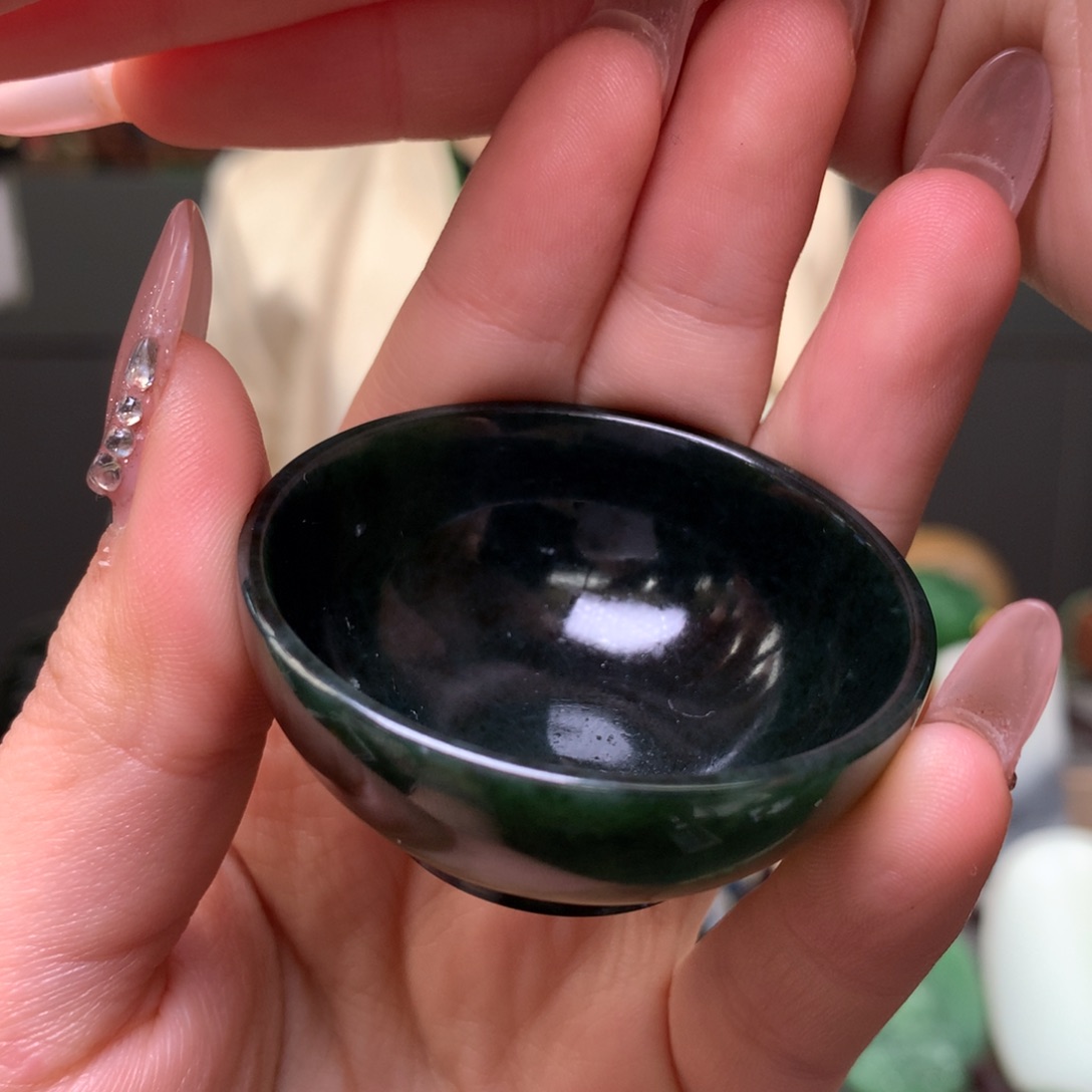 和田玉茶杯未镶嵌