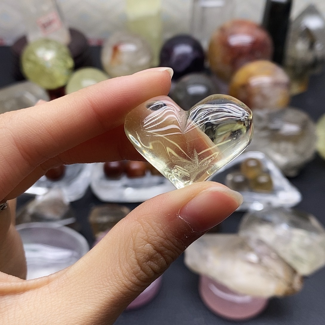 珠宝半成品未镶嵌水晶128水晶石