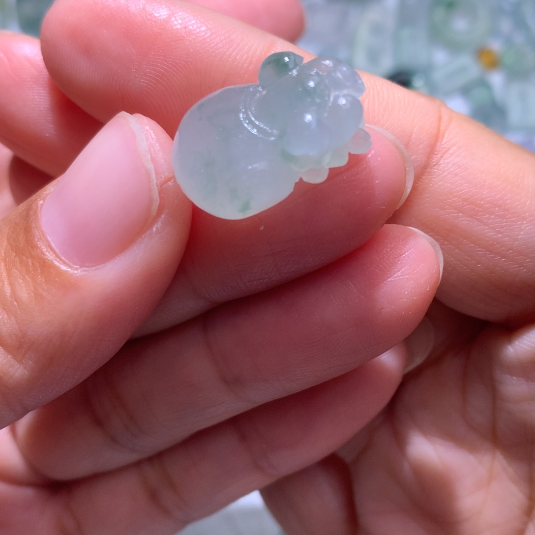 定制翡翠未镶嵌肥猪