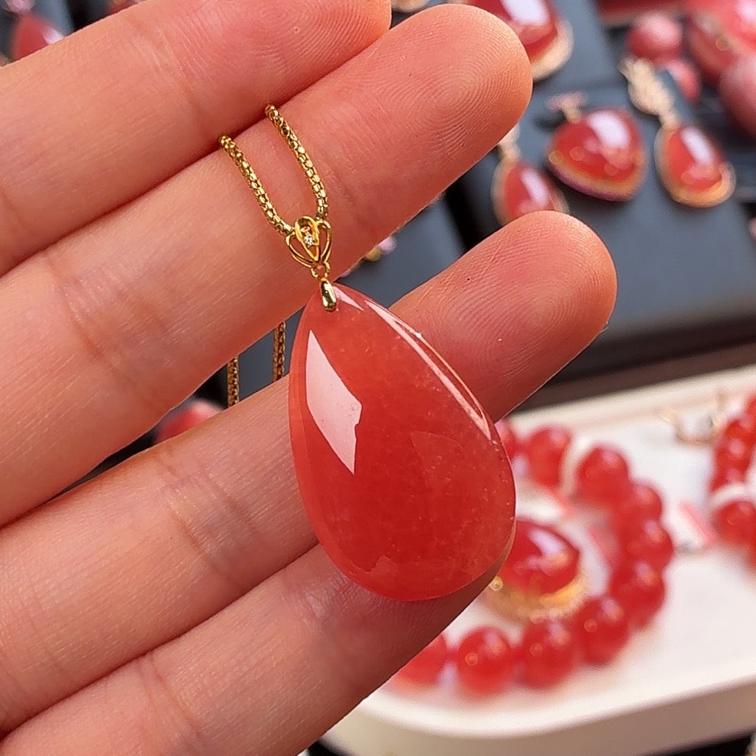 菱锰矿（红纹石）18K金镶嵌项链