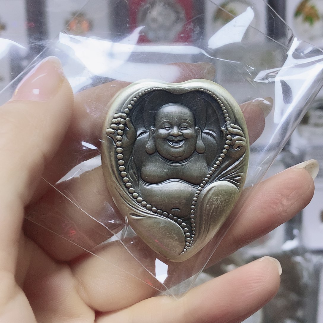 纯银开心弥勒60克银章原盒证