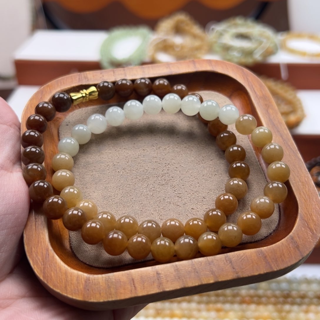 颈饰未镶嵌和田玉x**雪珠串8mm