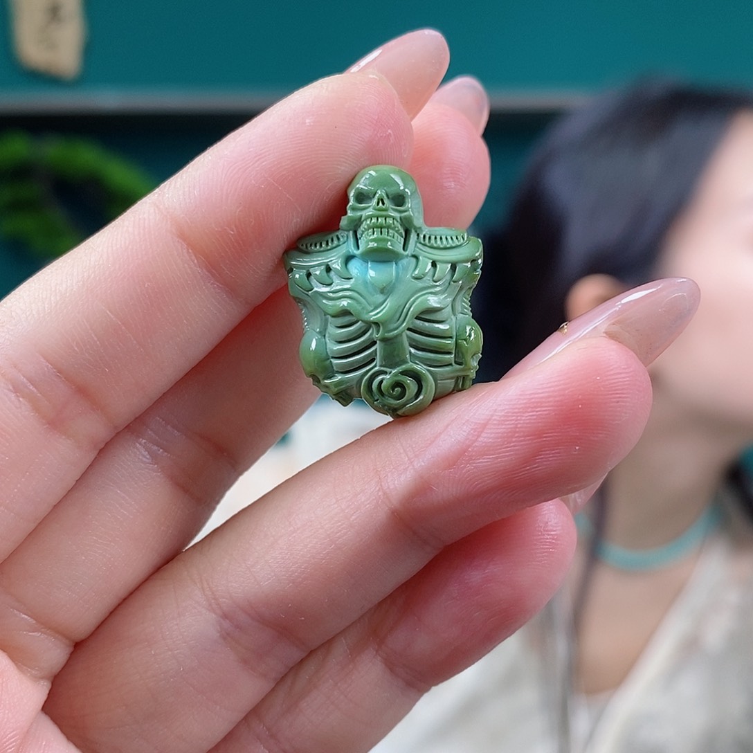 未镶嵌绿松石珠宝奇石