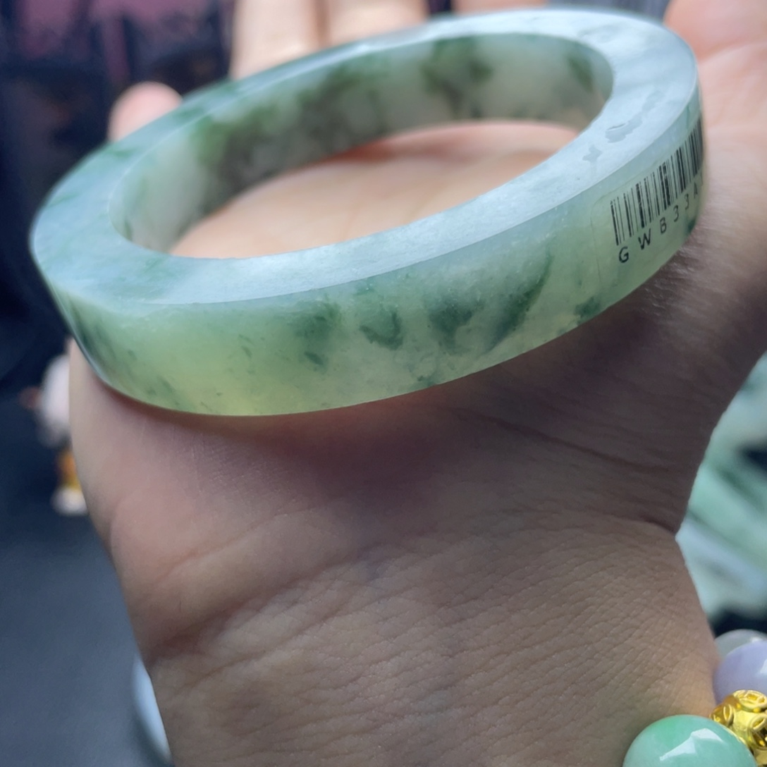 天***色定制翡翠未镶嵌缅a翡翠多样性发一