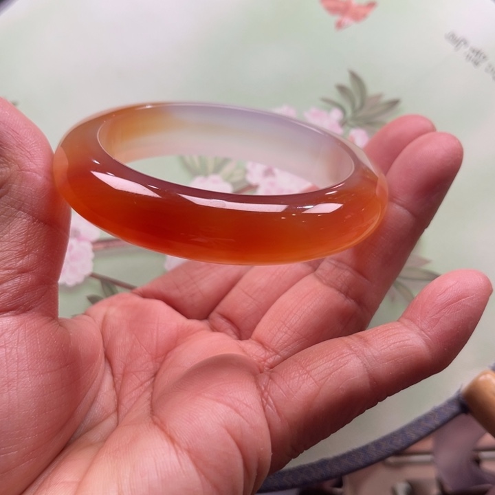 玛瑙/玉髓未镶嵌手镯