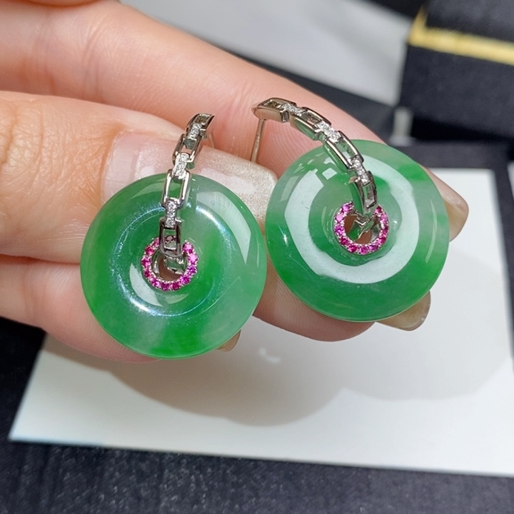 翡翠18K金镶嵌耳饰甜甜圈