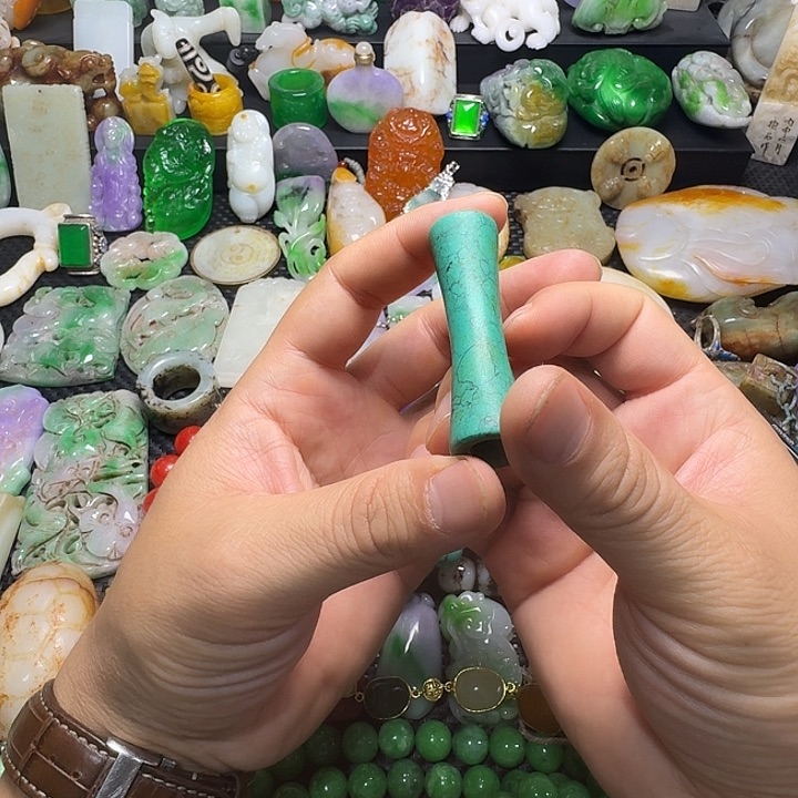 密胺瓷片实物如图