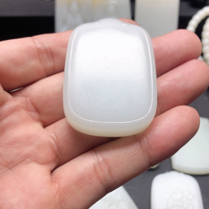 和田玉（白玉）颈饰未镶嵌