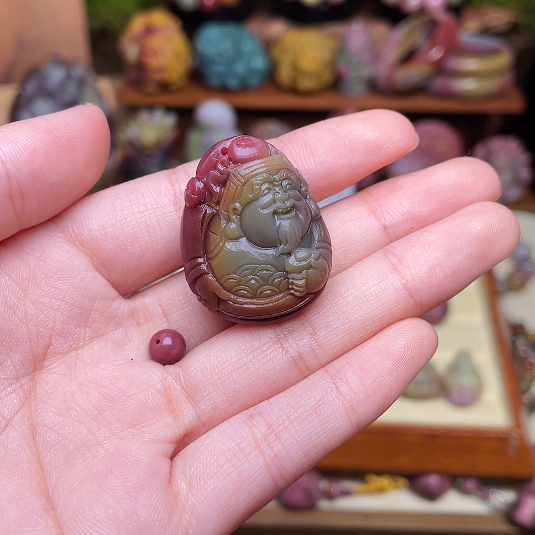三***意玛瑙/玉髓未镶嵌珠宝半成品盐源玛瑙财爷