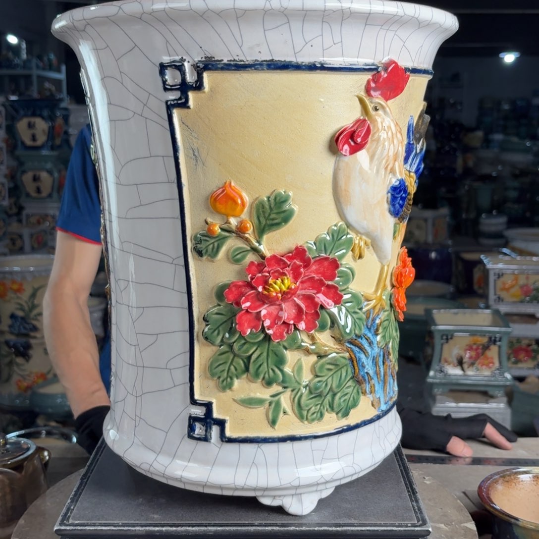 一风堂石湾花盆 内28*36瑕疵修补痕迹