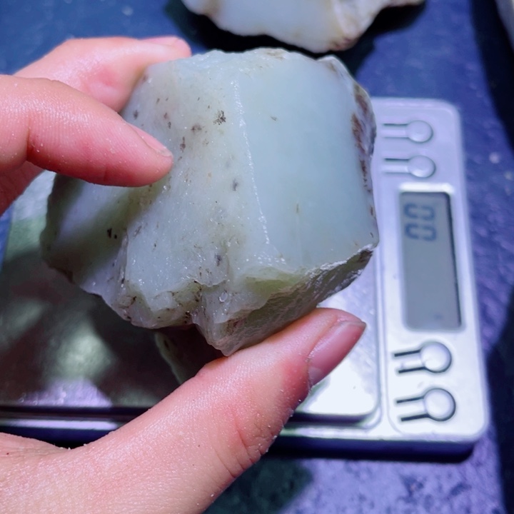 和田玉未镶嵌珠宝半成品