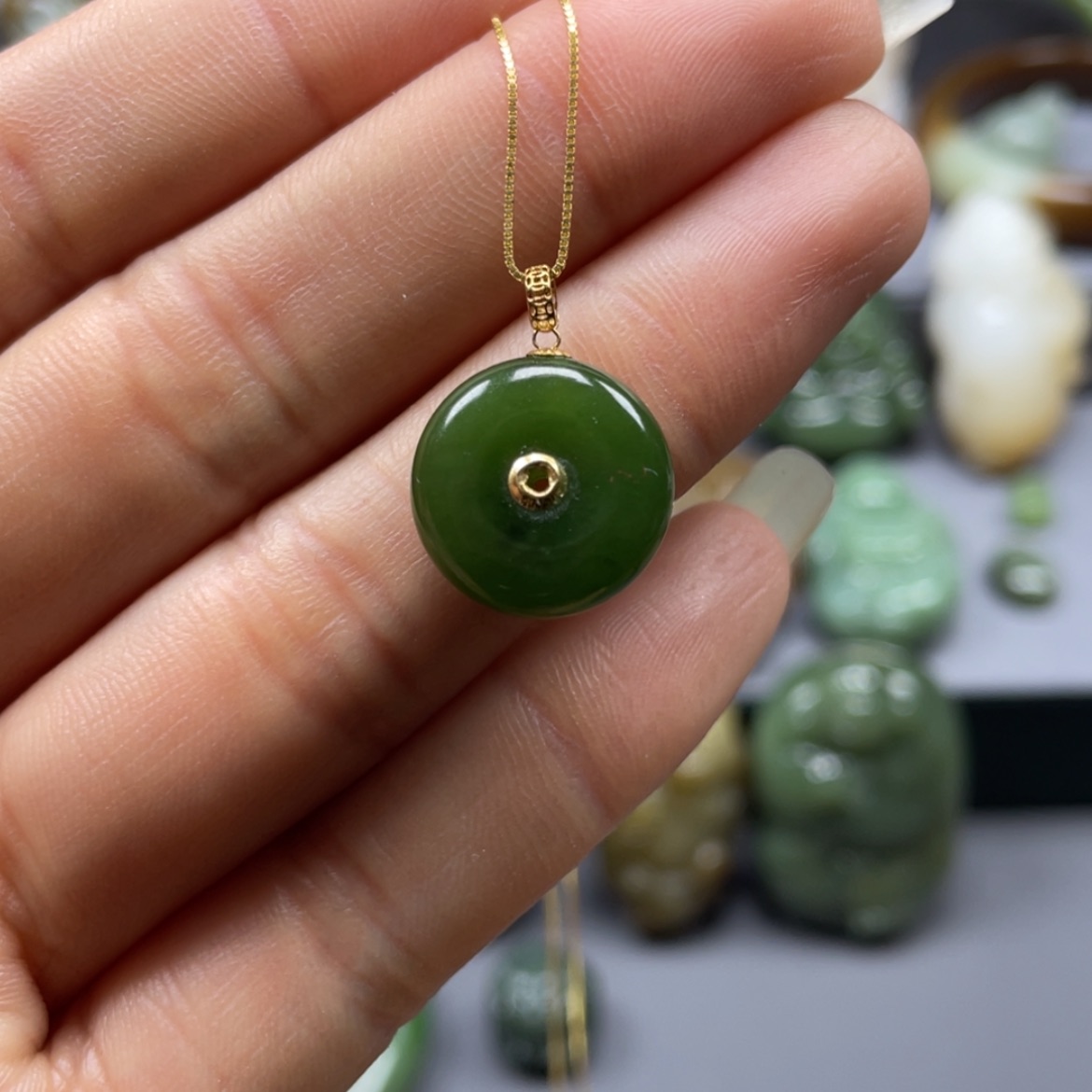 【闪购商品】和田玉吊坠18K金镶嵌