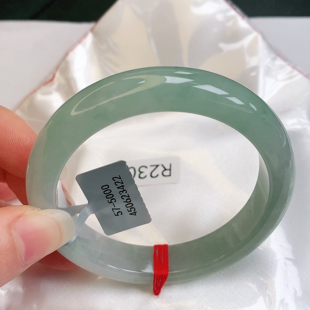 【闪购商品】翡翠手镯未镶嵌缅甸天然a货翡翠