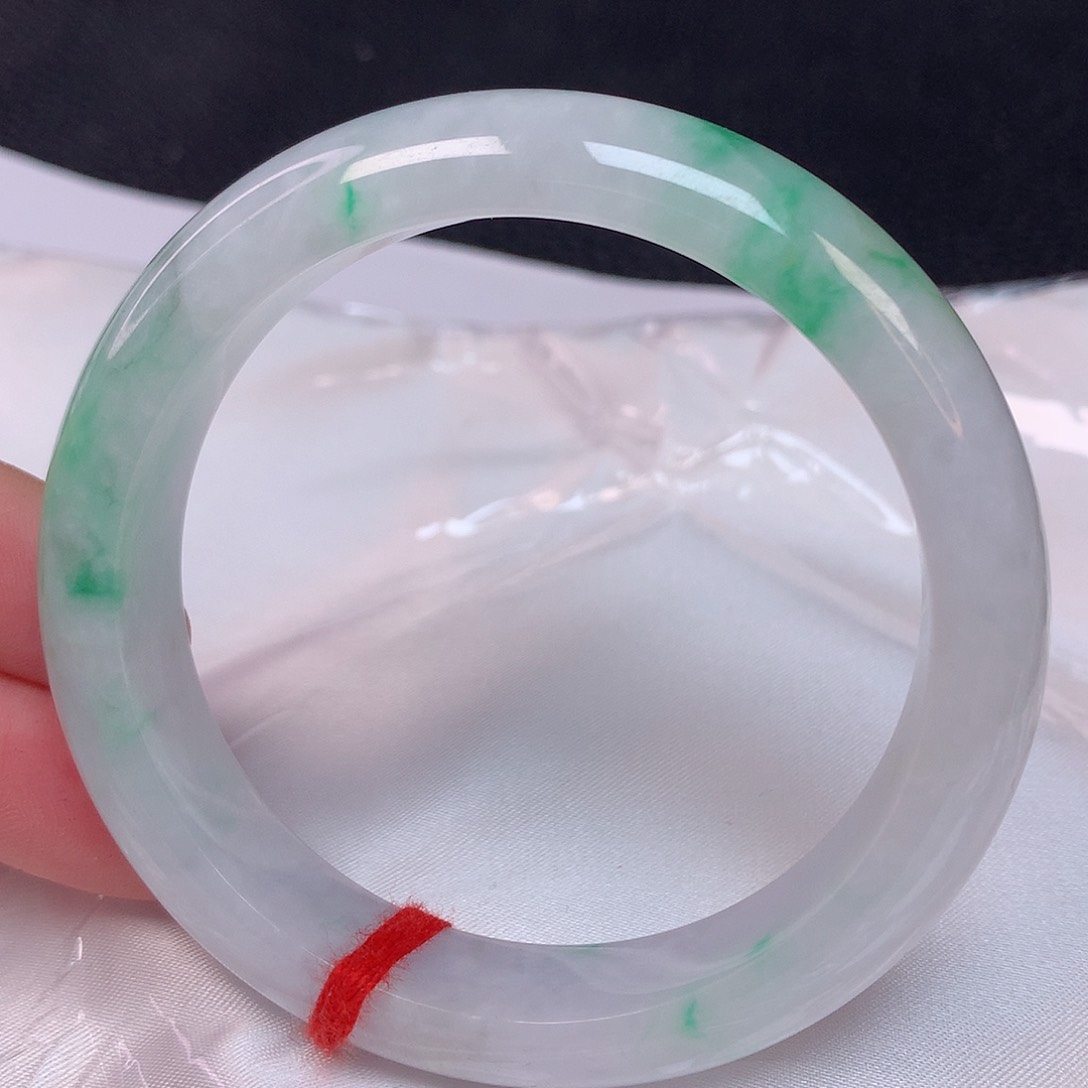 翡翠手镯未镶嵌56 翡翠手镯