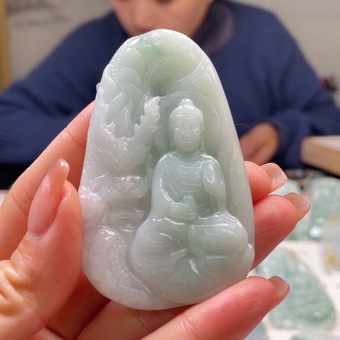 翡翠吊坠(不含链)未镶嵌