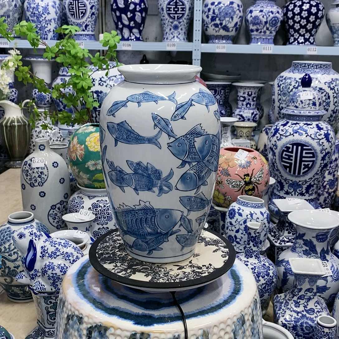 【闪购商品】摆件萝卜瓶瓷器………………………………