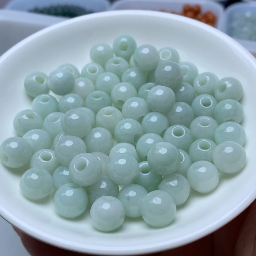 翡翠A货卡10mm豆绿大孔珠20颗