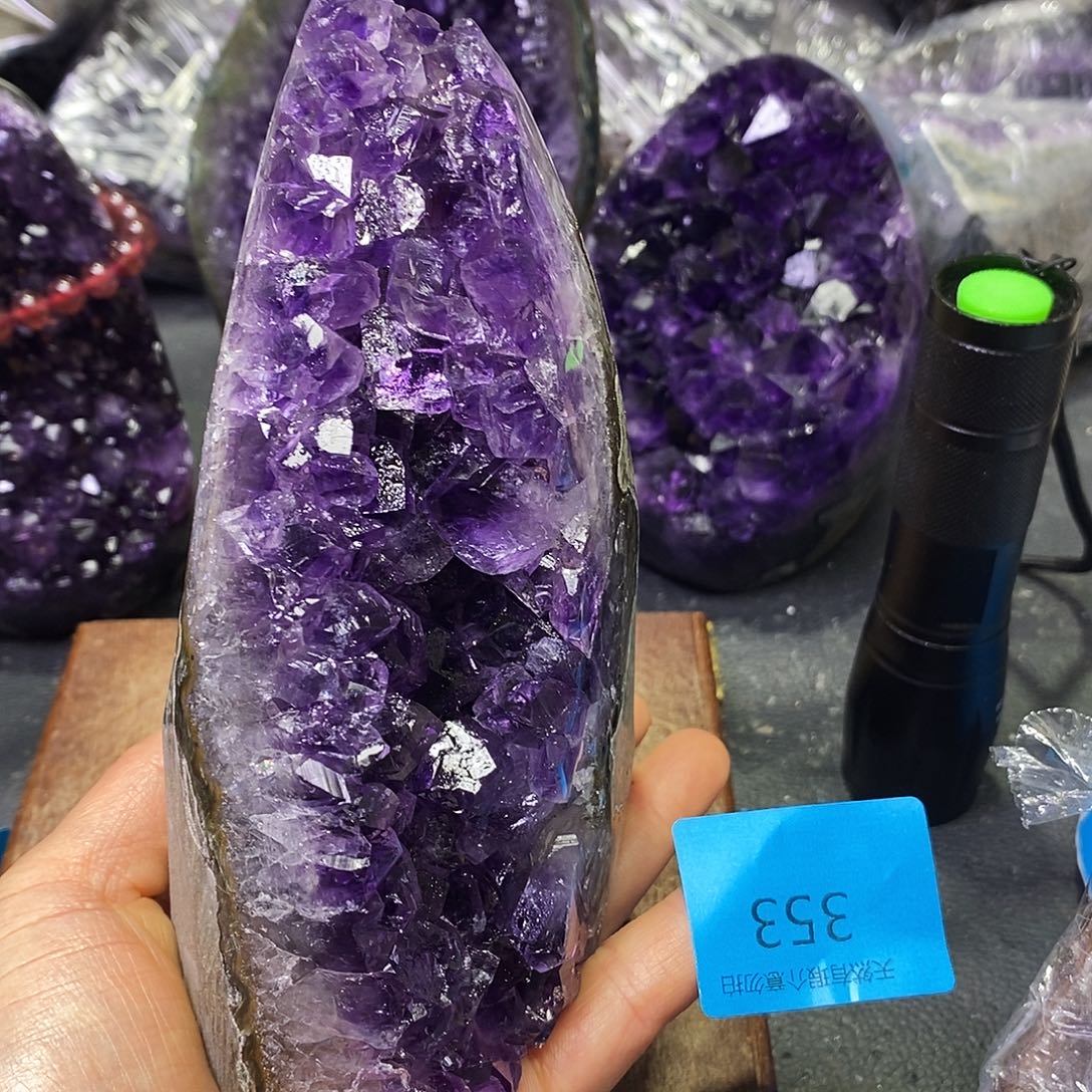 水晶大型摆件（非配饰）未镶嵌