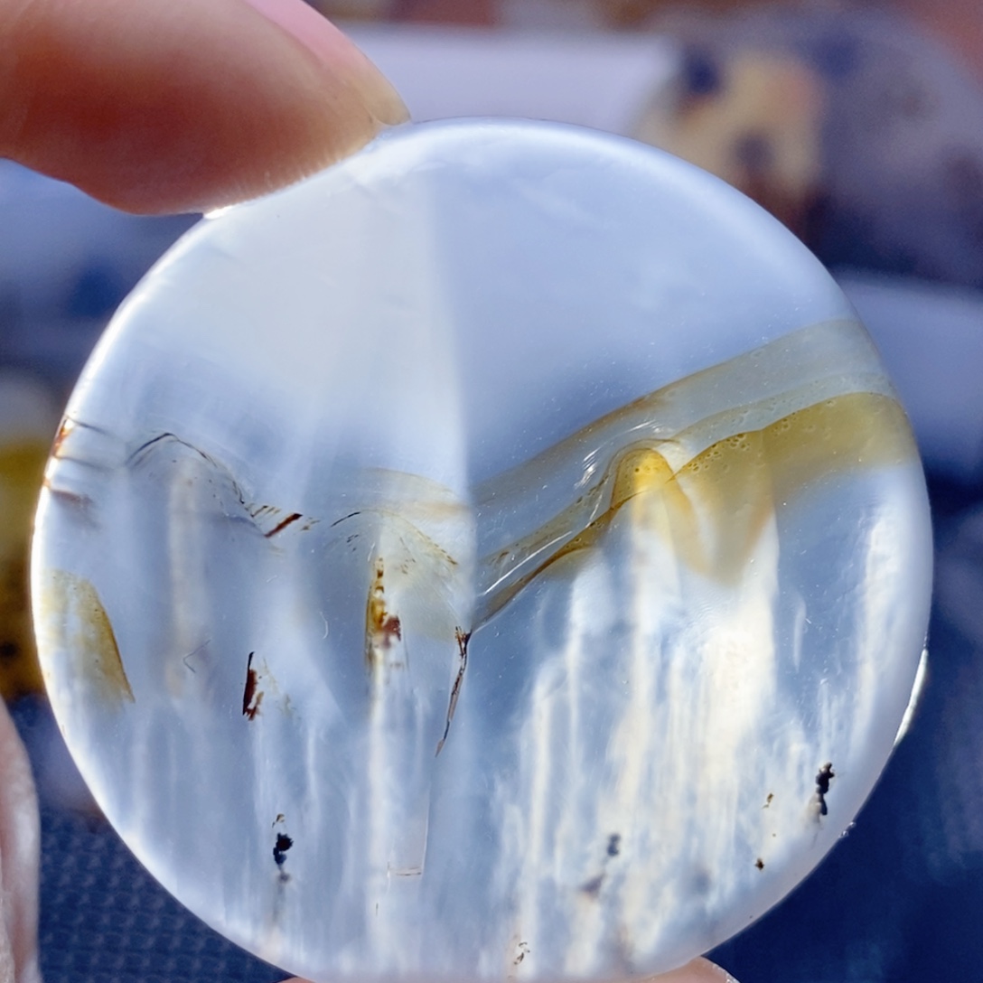 玛瑙/玉髓未镶嵌珠宝奇石