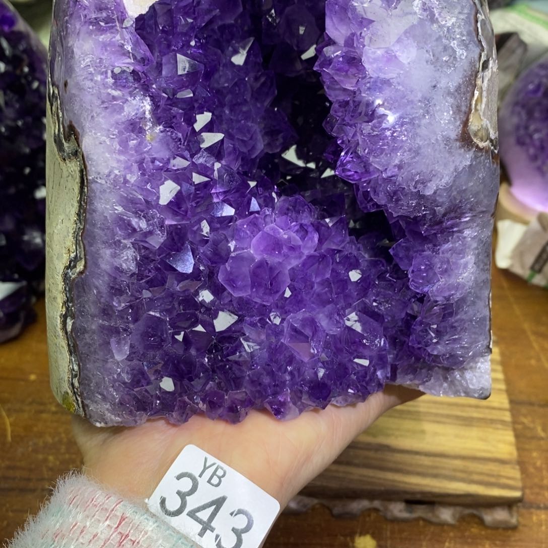 紫晶大型摆件（非配饰）未镶嵌