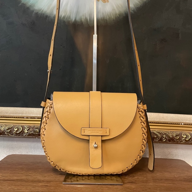 95新 MICHAEL KORS/迈克高仕 mk斜挎包/003564/尺寸21*18