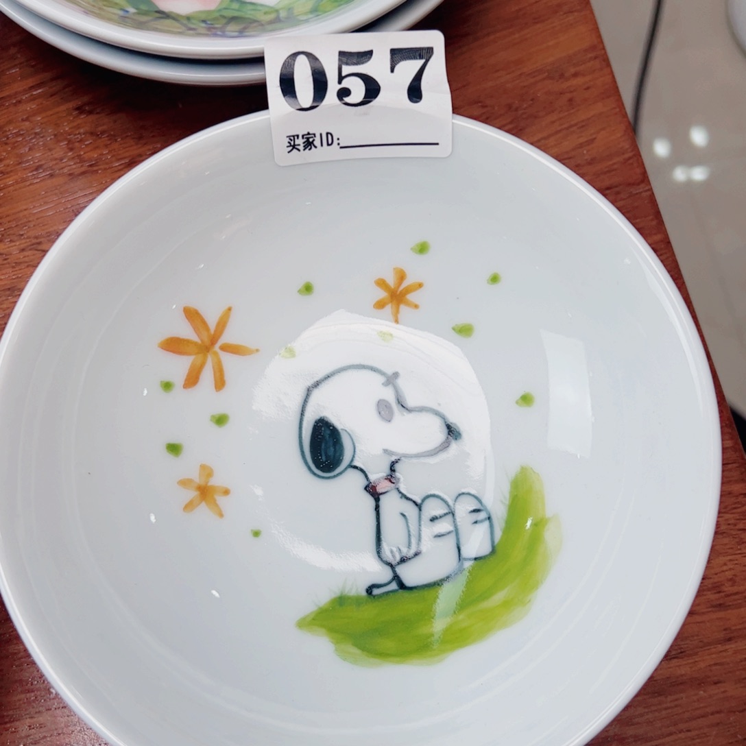 景德镇陶瓷手工手绘制作