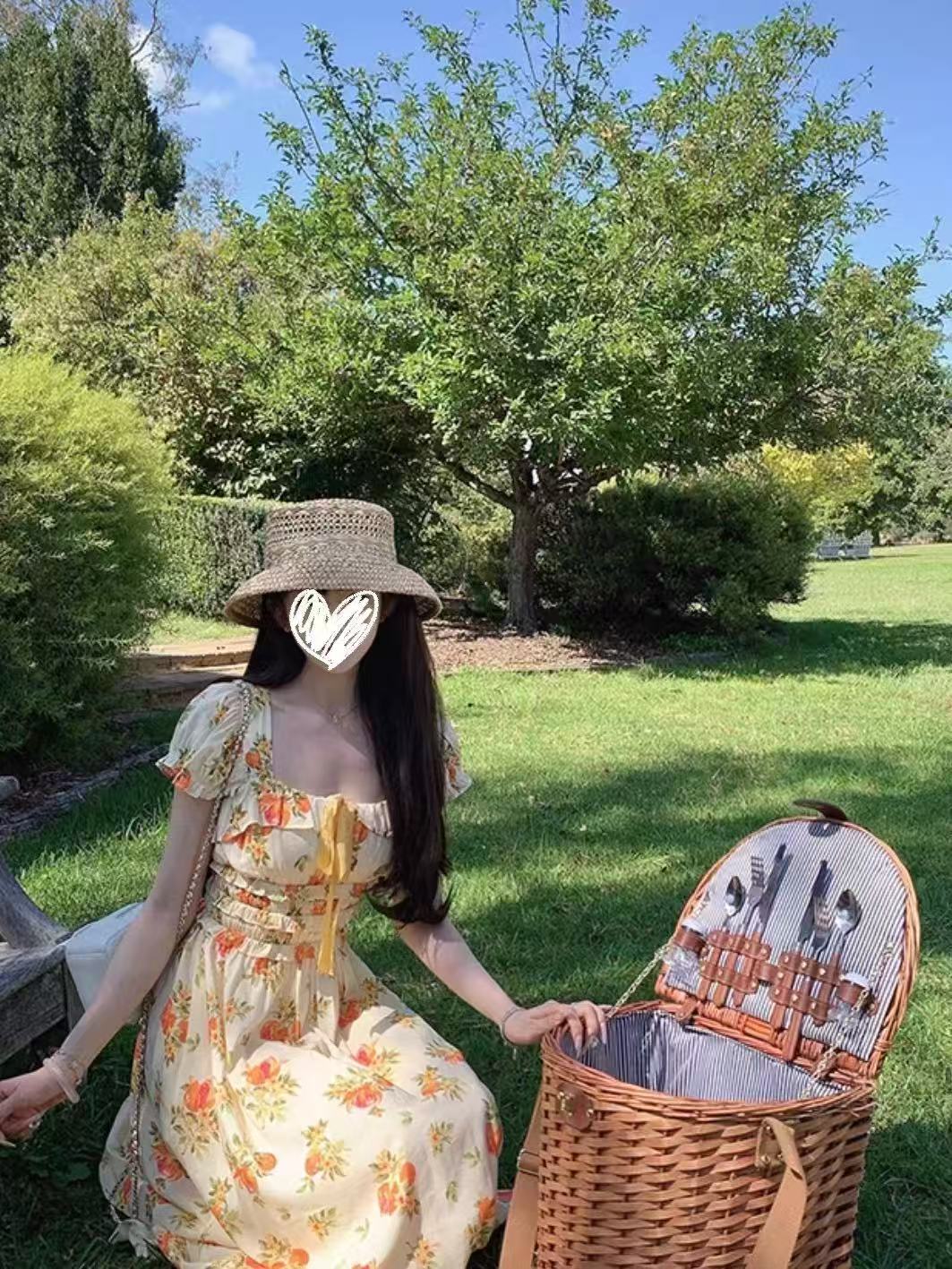 杨超越同款方领淡黄色丝带田园风花朵短袖小泡泡袖长裙