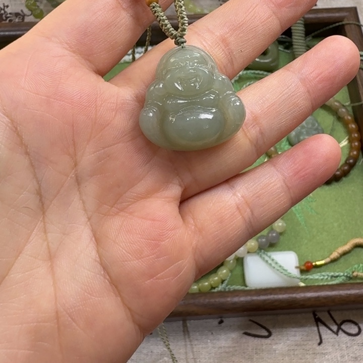 和田玉未镶嵌吊坠(不含链)