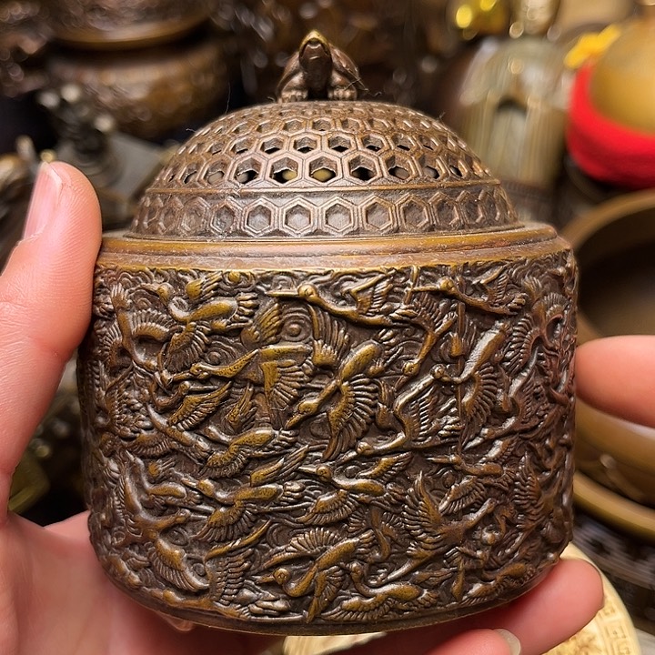 精美铜器批发档口