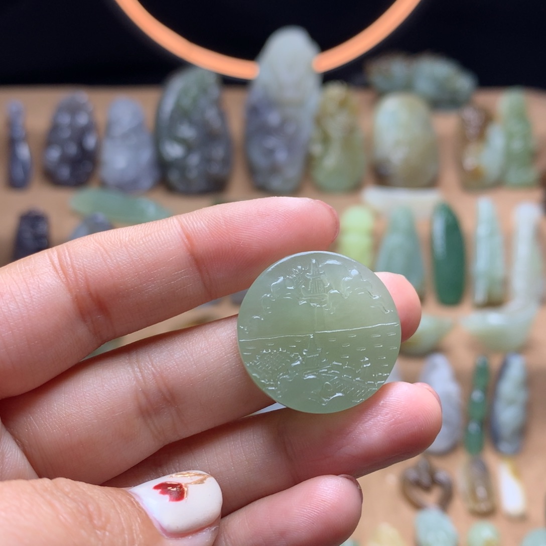 和田玉挂件未镶嵌笨****虎