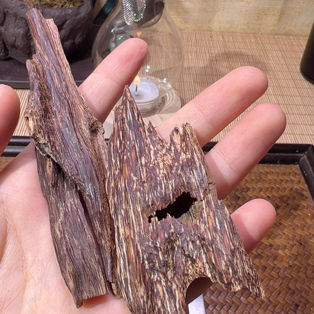 【闪购商品】香榧木海南木料琼海虫漏10.8克