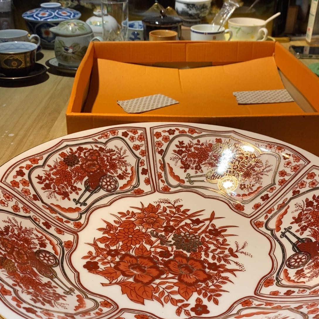空***也易雅集工艺品有限公司