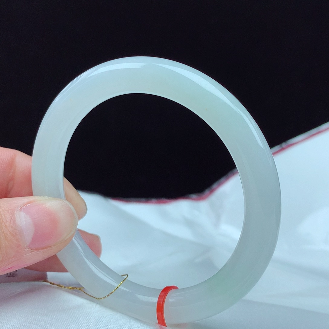 翡翠手镯未镶嵌喵*52圆镯7078