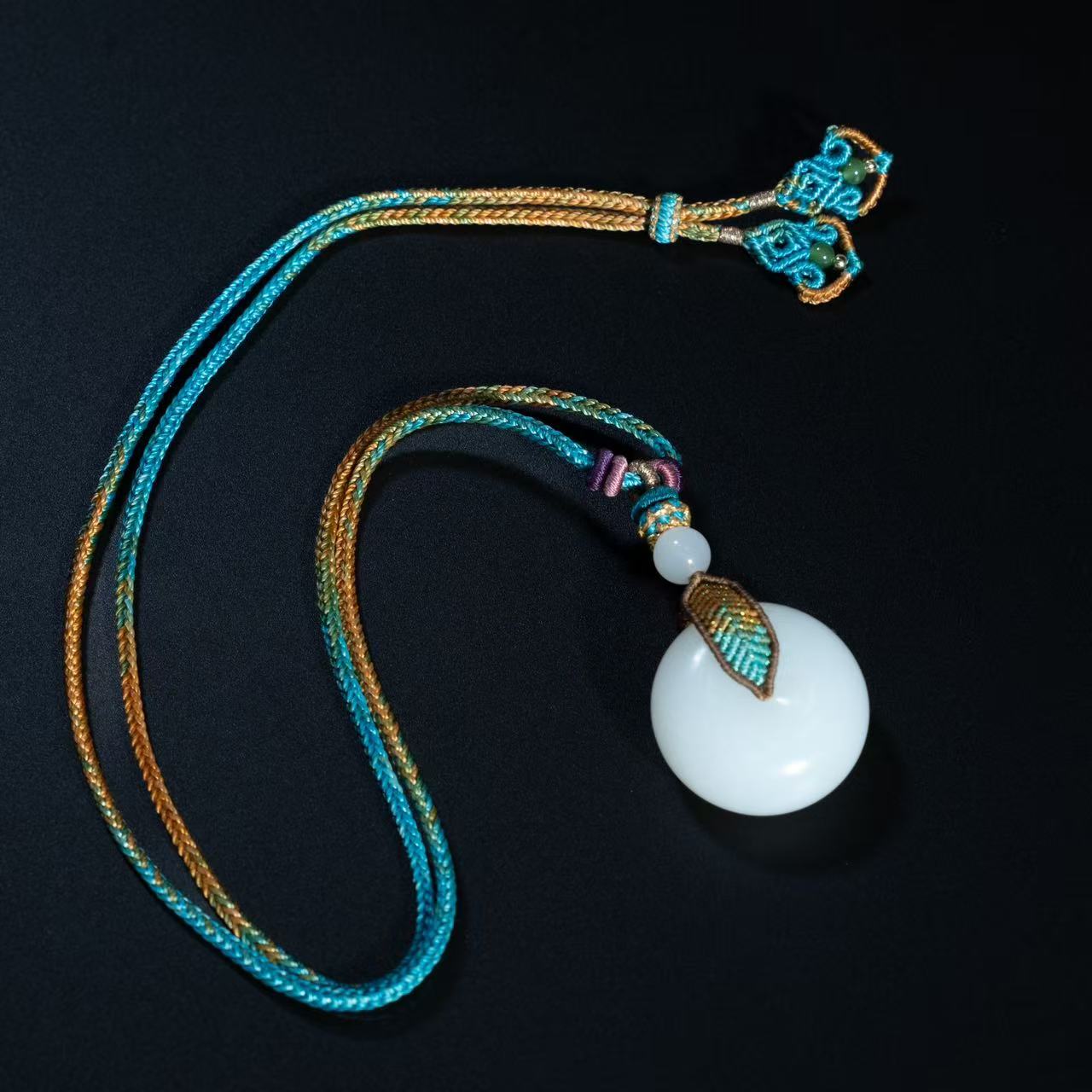 【壹芳珠宝】天然原矿和田玉白玉平安扣手工国风编绳吊坠