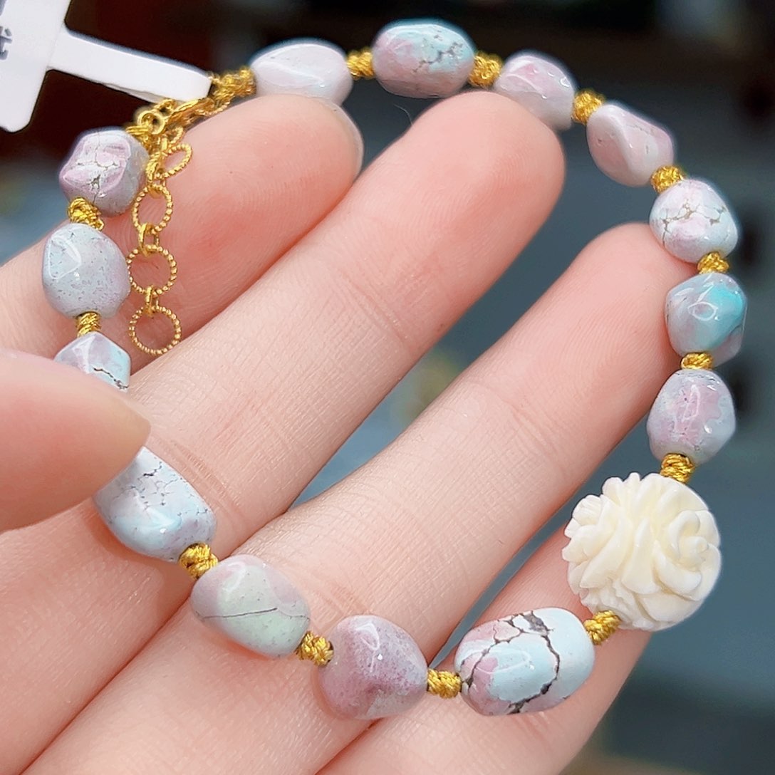 绿松石珠宝奇石18K金镶嵌