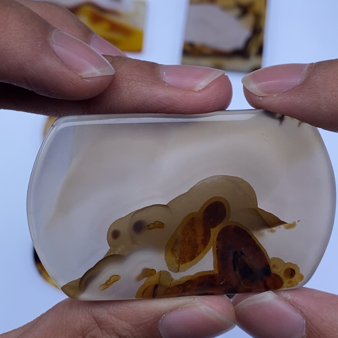 玛瑙/玉髓未镶嵌珠宝半成品