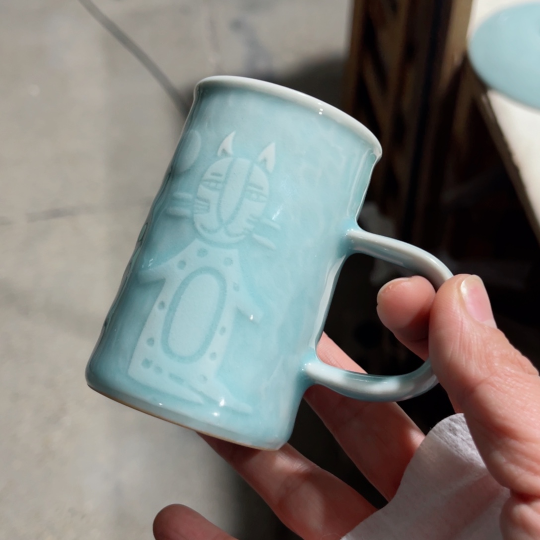 瓷片哈哈哈哈哈哈哈哈哈