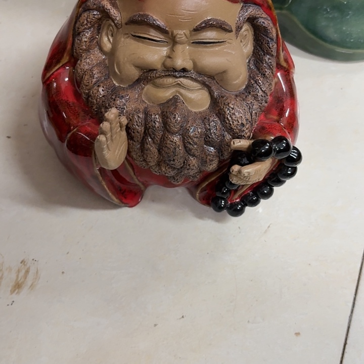 永***上有机玻璃陶瓷摆件