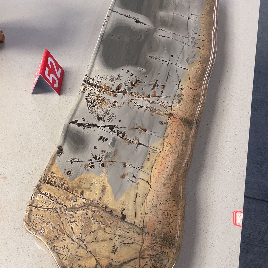 广西石1****人天然国画石