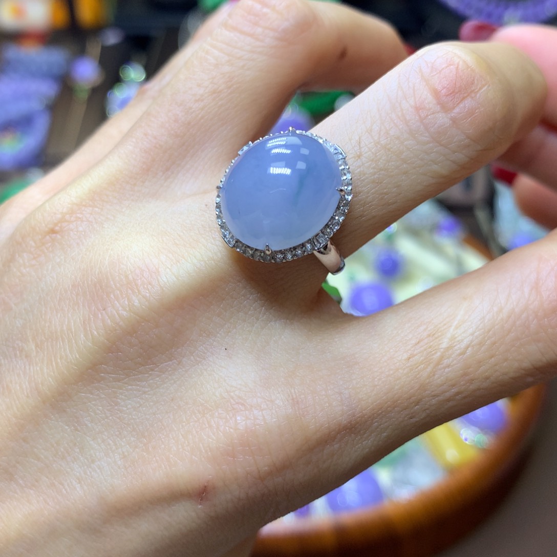 【闪购商品】翡翠颈饰18K金镶嵌翡翠