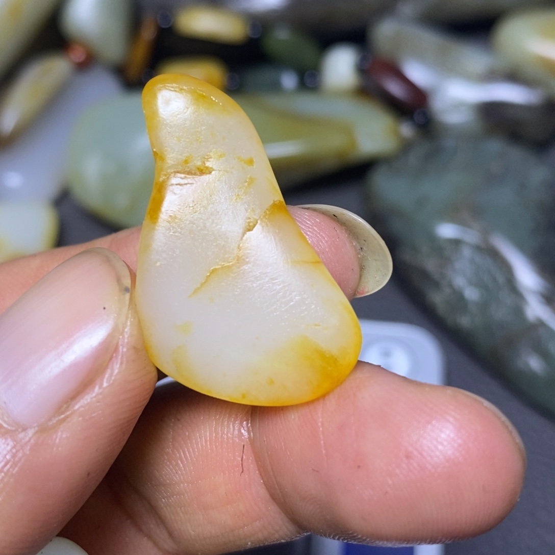 未镶嵌和田玉挂件