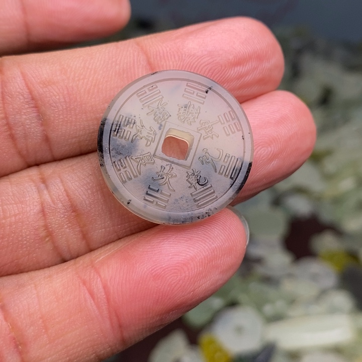 蛇纹石玉颈饰合金151