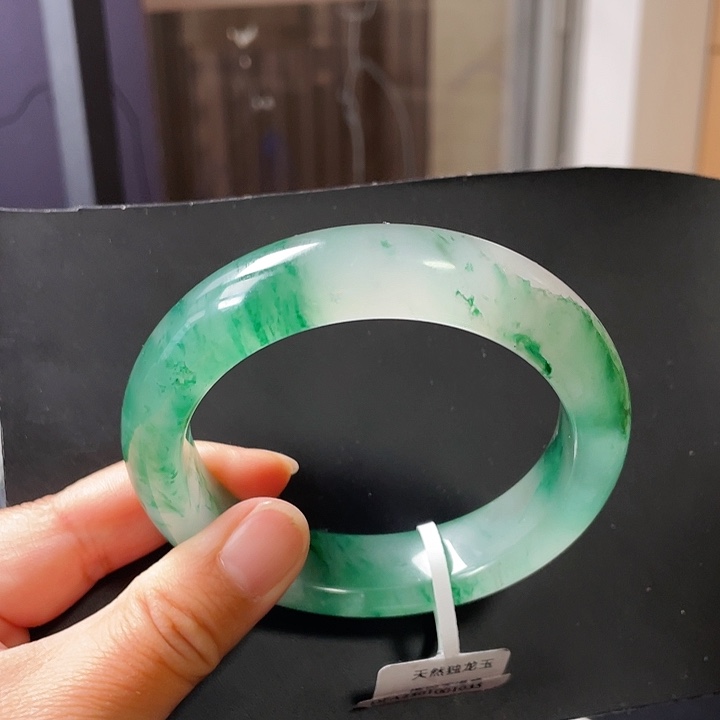 石英质玉手镯未镶嵌白*瑶62